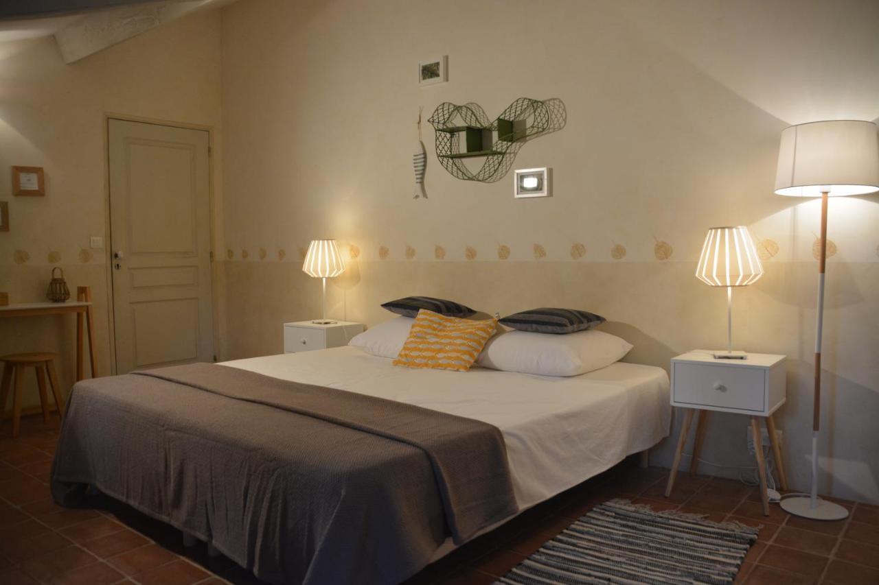 La Petite Sardine Bed & Breakfast Lirac Luaran gambar
