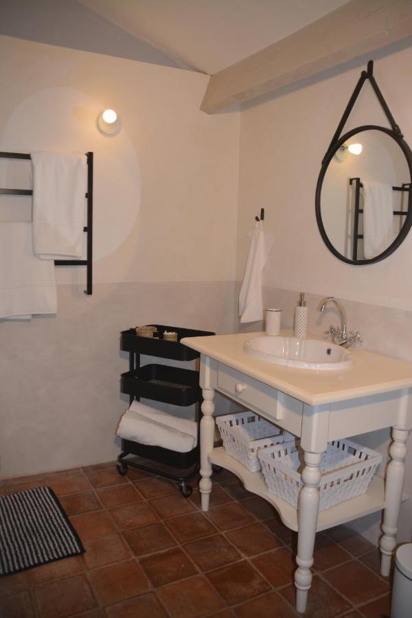 La Petite Sardine Bed & Breakfast Lirac Luaran gambar